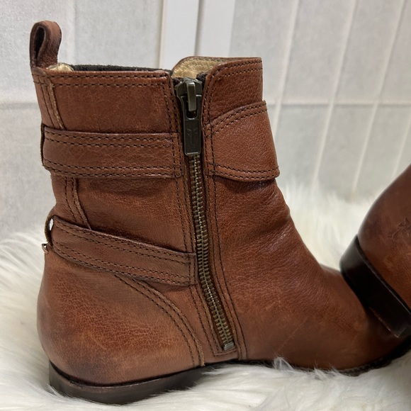 Frye Leather Boots 8 - Picture 8 of 12